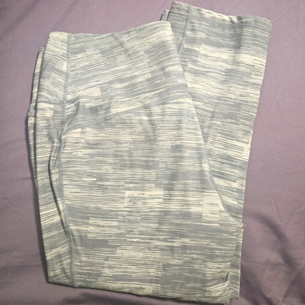 Eddie Bauer Gray & White Leggings